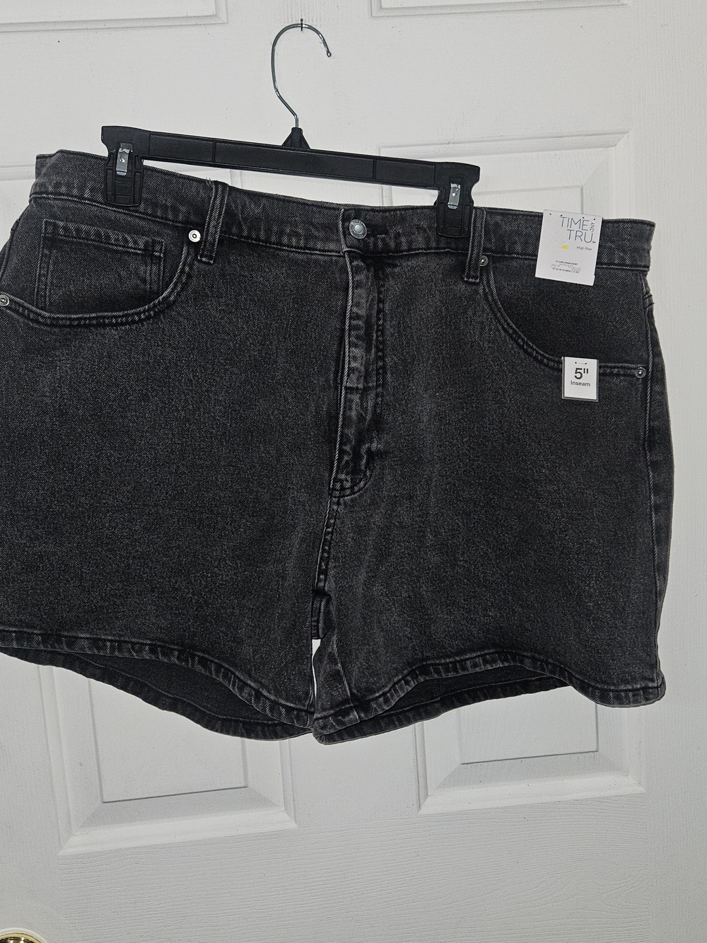 NWT Time and Tru High Rise Black Denim Shorts Women's Plus Size 20 5" Inseam